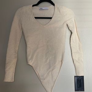 Zara long sleeve body suit.